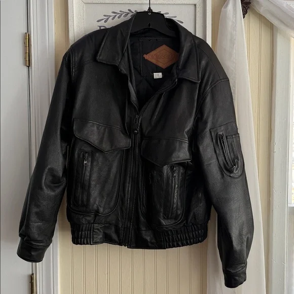 Vintage Weekends Black Genuine Leather Moto Bomber Jacket - Men's Size Medium - Picture 2 of 12